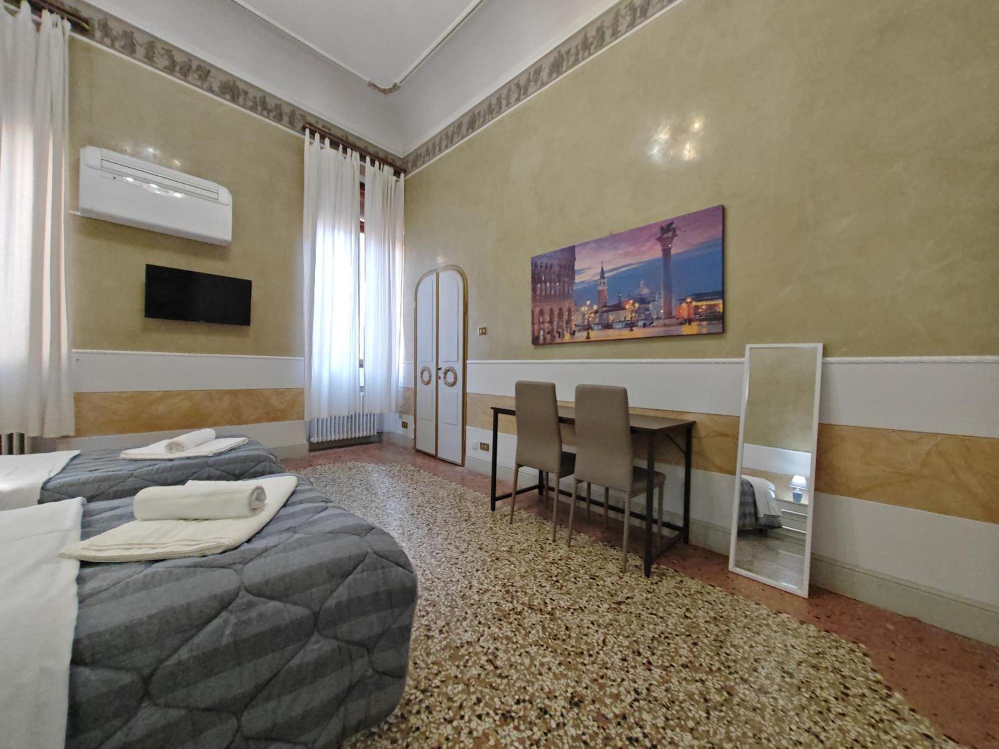 Venice Tourist House Exterior foto
